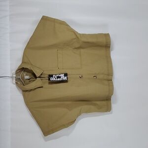 Future Collective Woman's Short-sleeve Collared Button-down Shirt